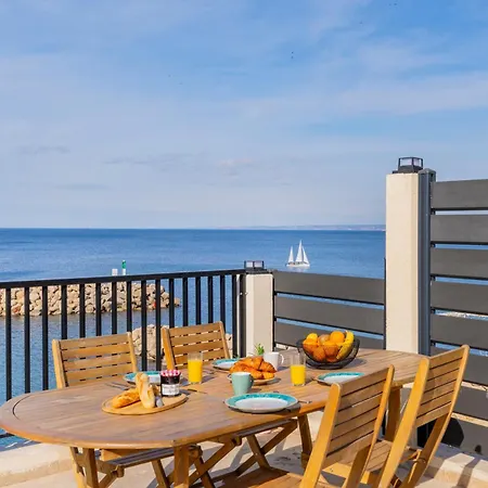 Apartment Les Goudes, Acces Direct A La 4 Marseilles