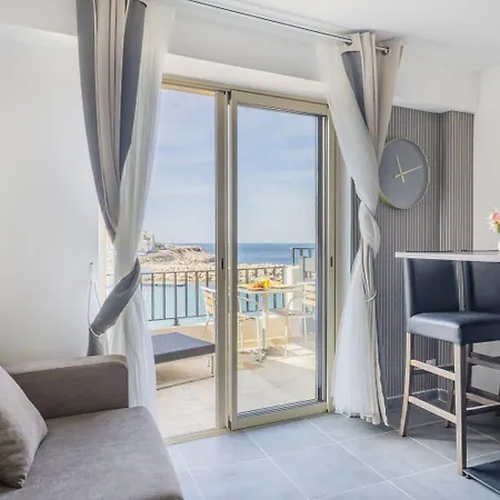 Les Goudes, Acces Direct A La 4 Marseilles